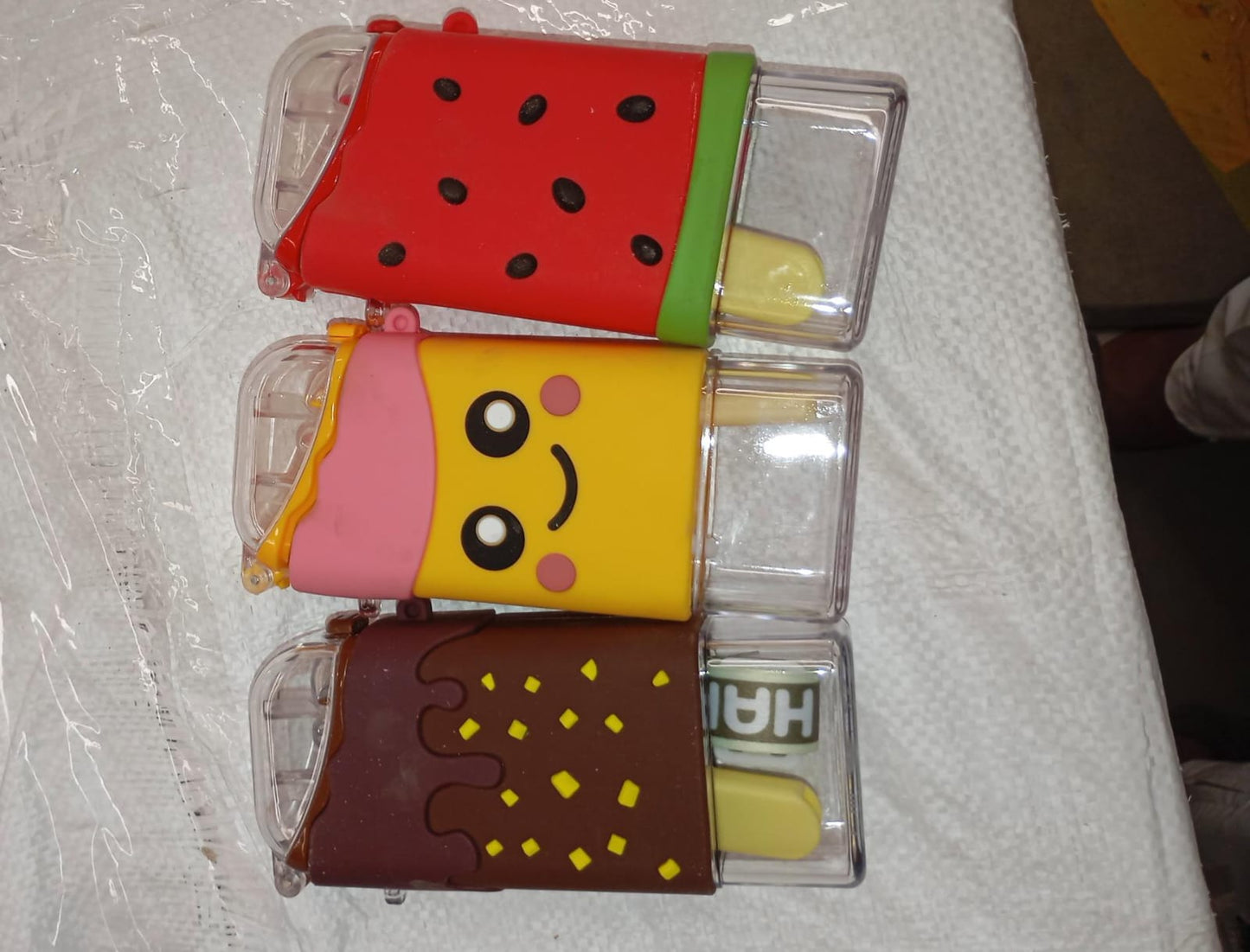 Portable Cute Water Bottle for Kids, Unique Ice Cream Shape water cup, sicle Shaped Plastic Kettle with Straw, Adjustable Shoulder Strap, BPA free, Leakproof (300 ML)