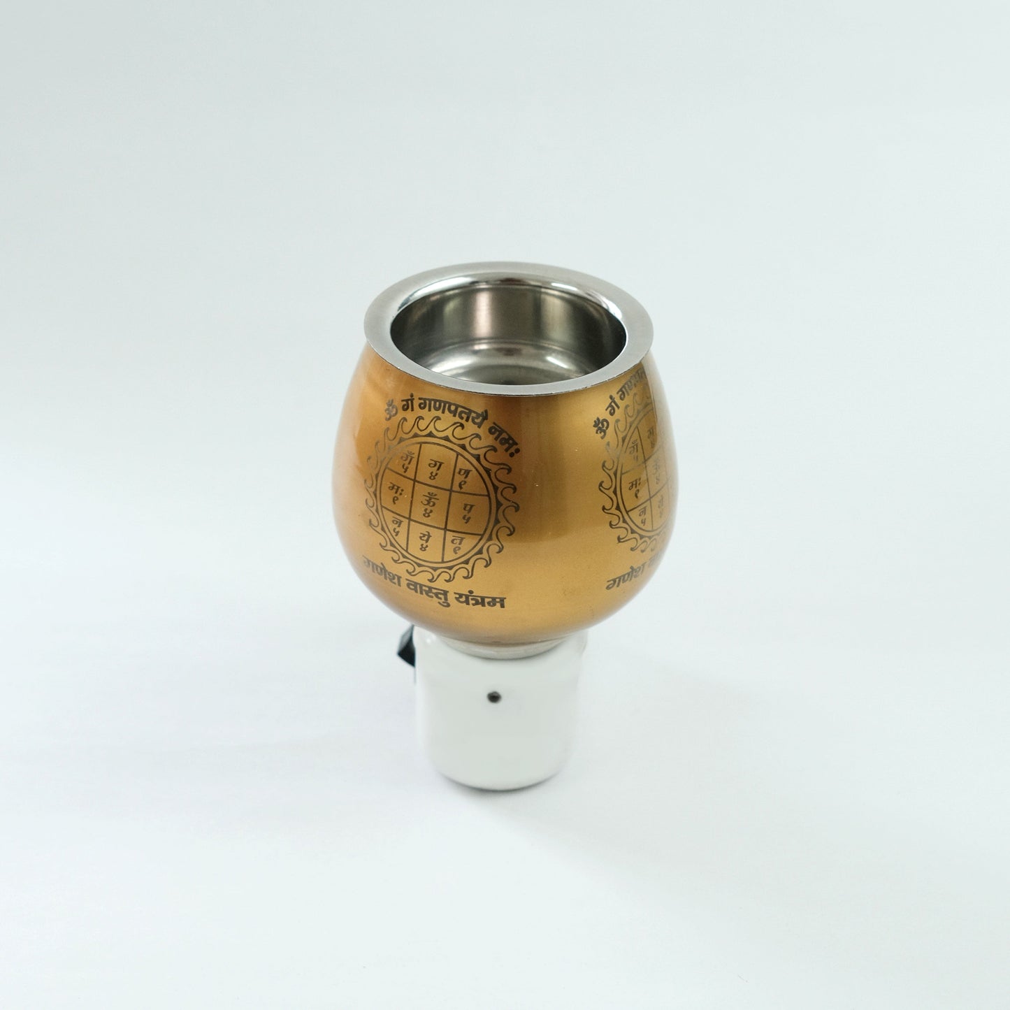 Ganesh Vastu Yantra Aroma Burner Set (Electric Burner) - with four fragrant oil (5ml)