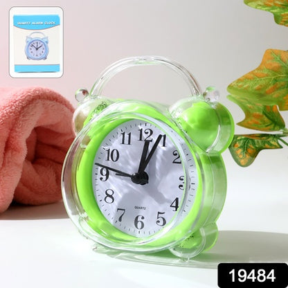 Classic Quartz Alarm Clock (1 Pc)