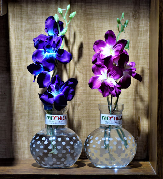 ROUND GLASS VASE WITH ARTIFICIAL MAPLE PLANT-SMALL-POLKA DOTS